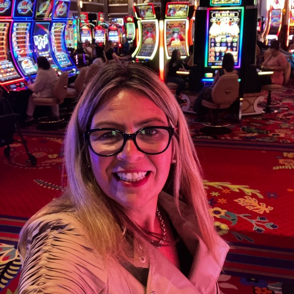 Meet your Posher, Grainne - Picture 3 of 5